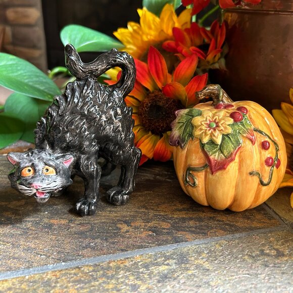 Fitz and Floyd “Halloween Harvest” Collection Salt and Pepper Shakers (68/530) - Picture 11 of 13
